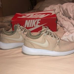 Nike Roshe Two SE